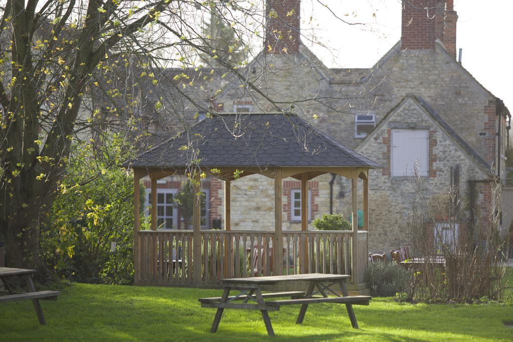 The Trout At Tadpole Bridge Hotel Faringdon Exterior foto