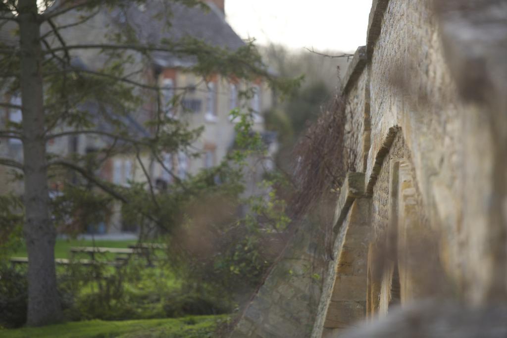 The Trout At Tadpole Bridge Hotel Faringdon Exterior foto